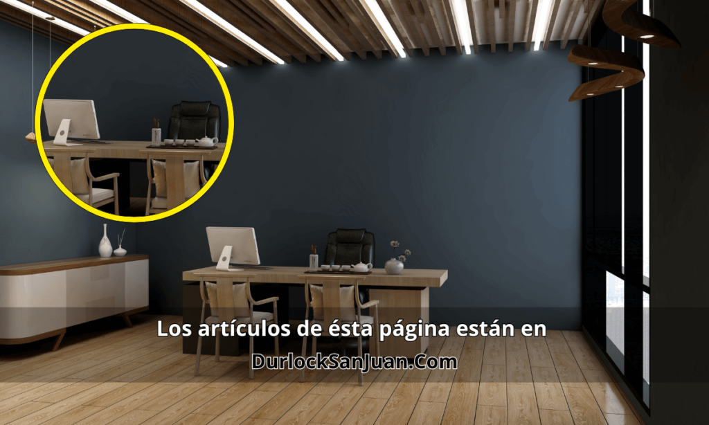 "Espacio moderno con placas acústicas de Durlock en paredes y techo, mejorando el confort acústico en una oficina."